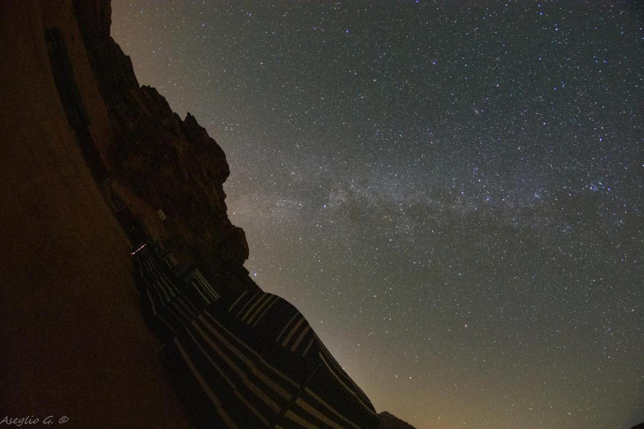 Wadirum Sunset Camp Hotel Wadi Rum Exterior photo
